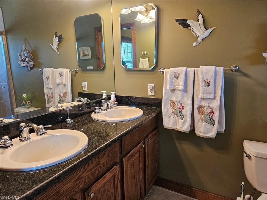 305 Storter Ave N, Everglades City, FL 34139-12