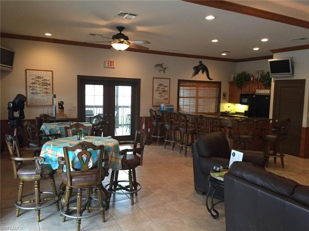 305 Storter Ave N, Everglades City, FL 34139-16
