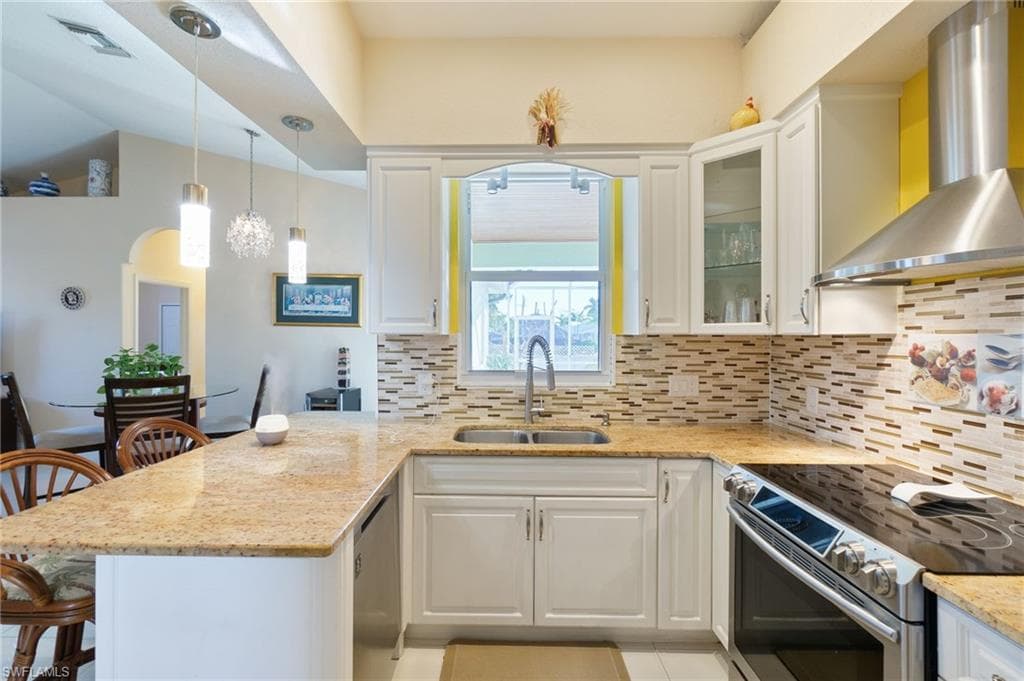 1525 San Marco Rd, Marco Island, FL 34145-13