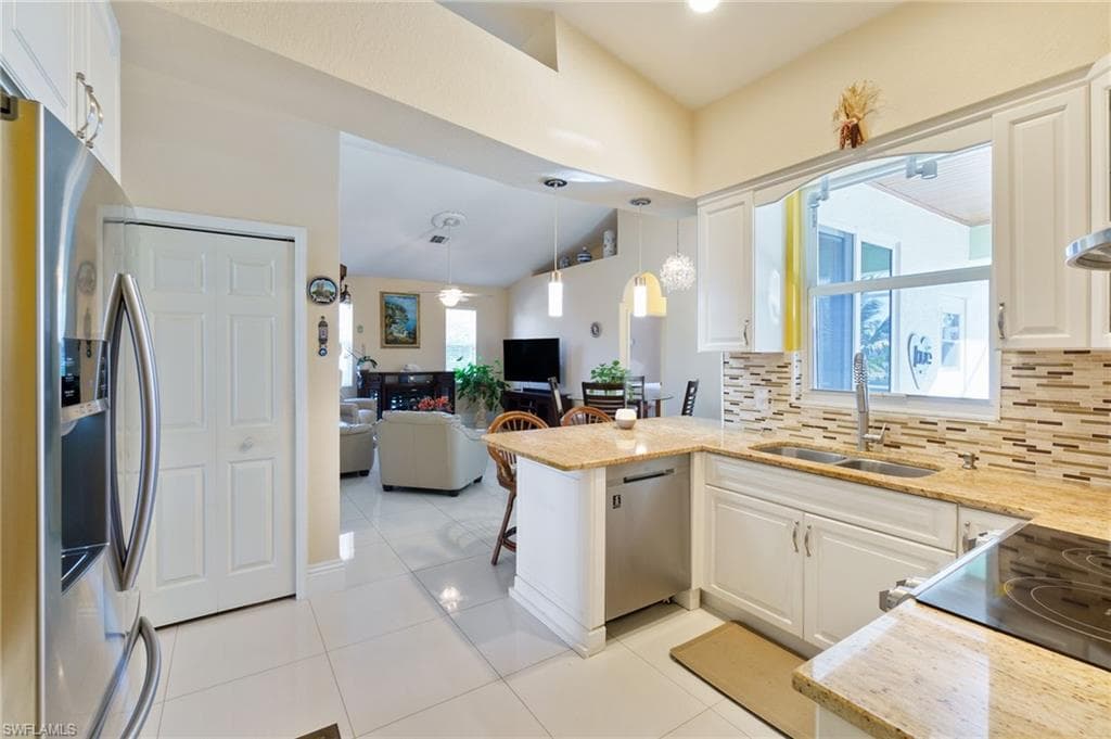 1525 San Marco Rd, Marco Island, FL 34145-14