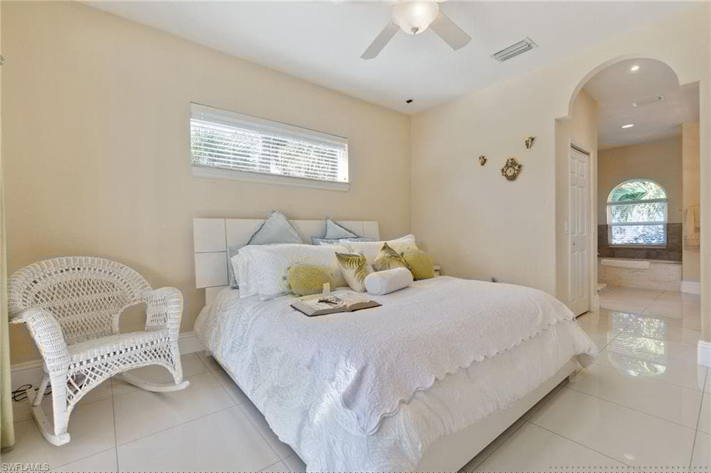 1525 San Marco Rd, Marco Island, FL 34145-20
