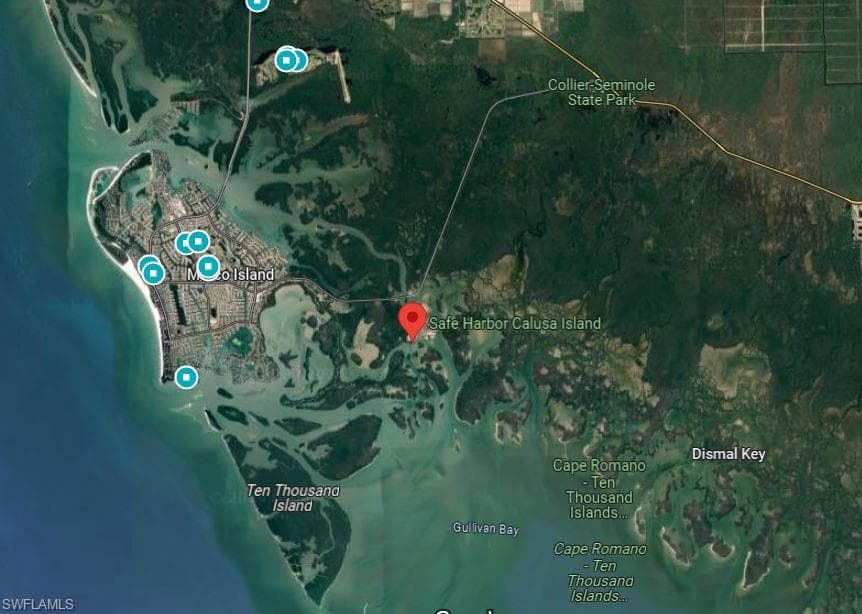 385 Angler Dr, Goodland, FL 34140-4