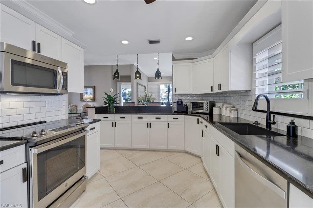 11484 Quail Village Way 216-0, Naples, FL 34119-13