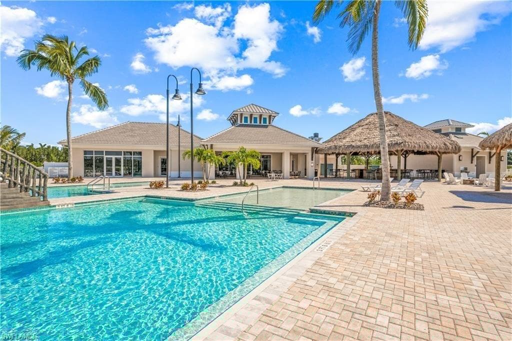 5458 Laguna Caribe Cir, Fort Myers, FL 33905-16