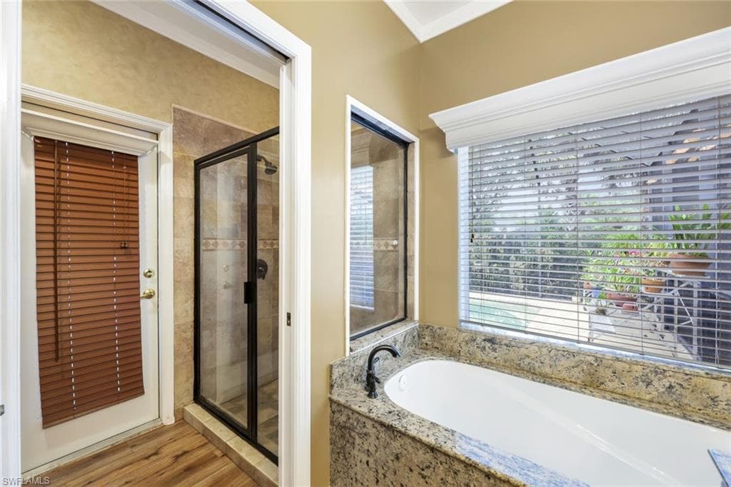 12915 Brynwood Preserve Ln, Naples, FL 34105-19