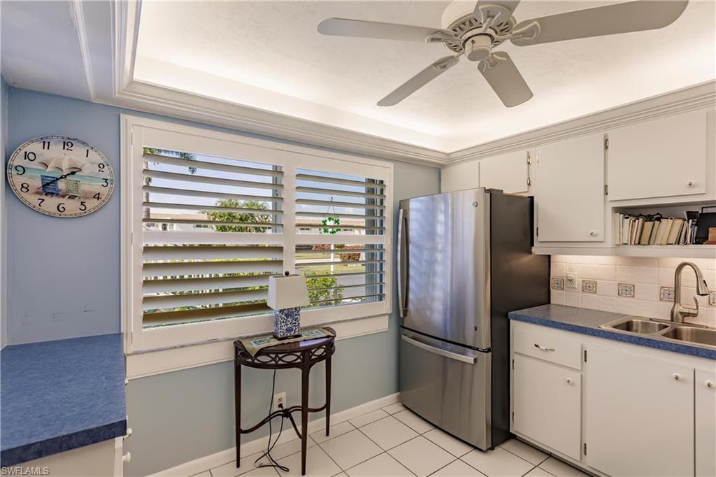 550 Teryl Rd 2301, Naples, FL 34112-12