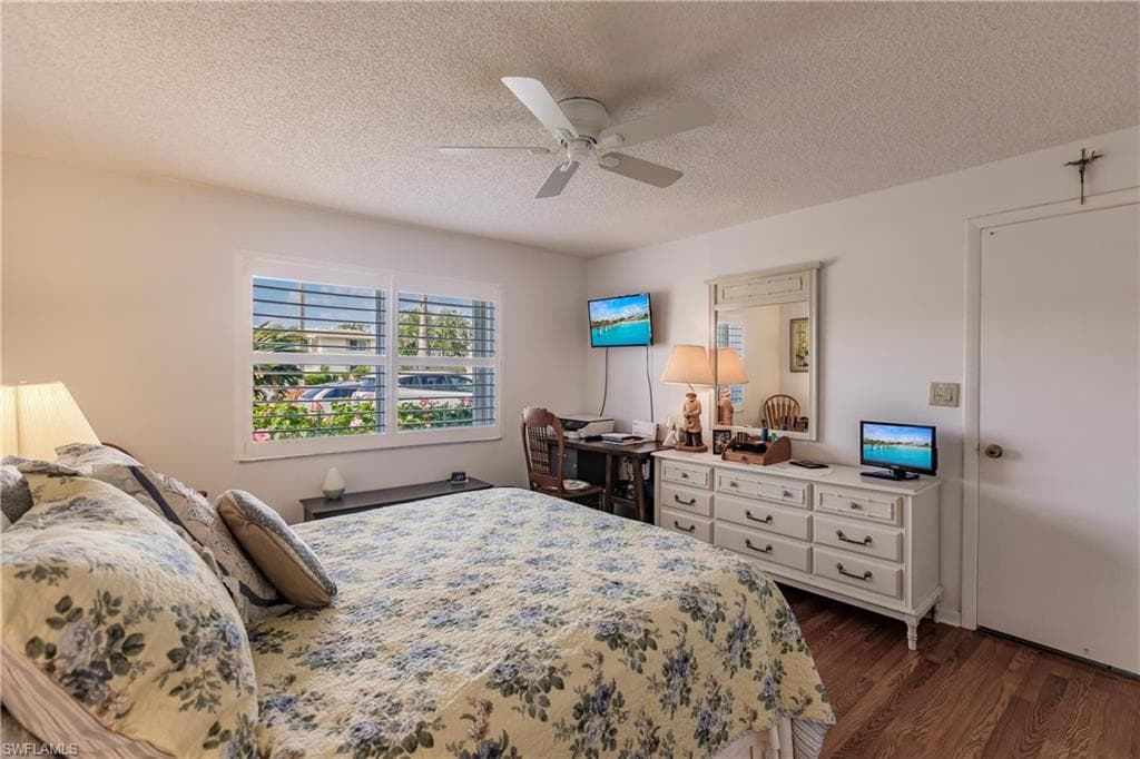 550 Teryl Rd 2301, Naples, FL 34112-19