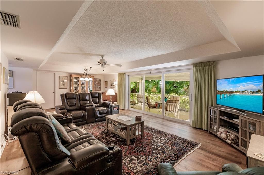 550 Teryl Rd 2301, Naples, FL 34112-8