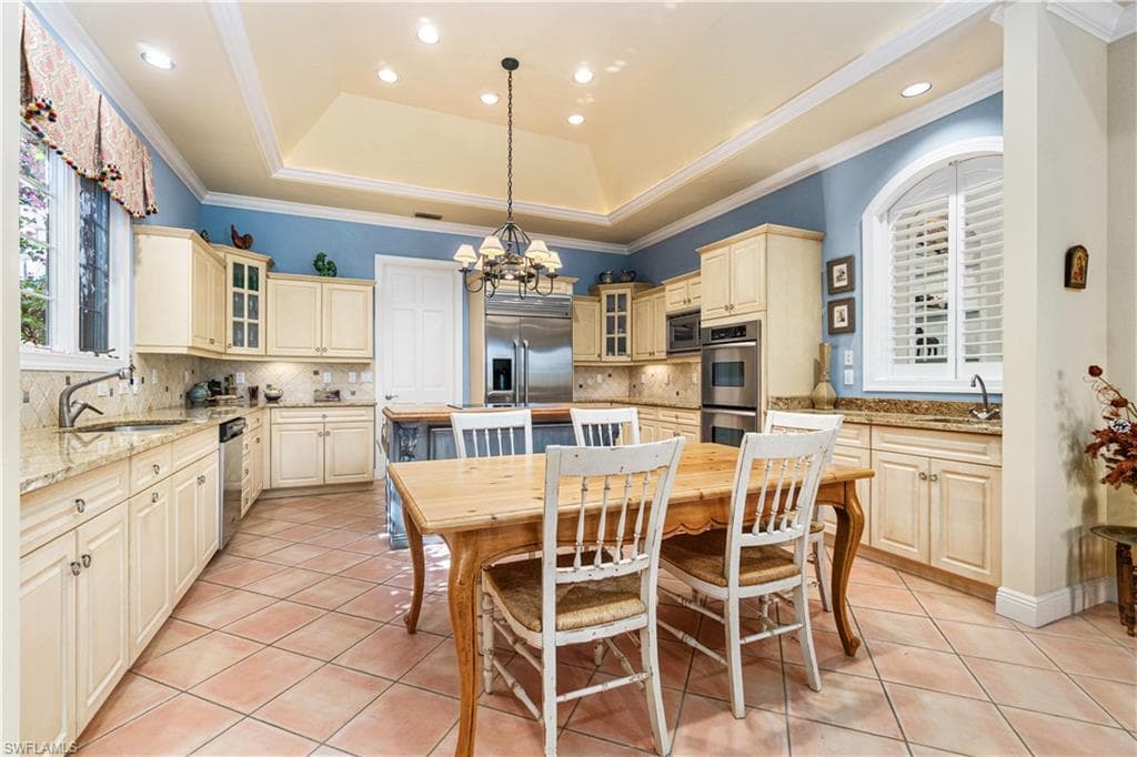 15588 Whitney Ln, Naples, FL 34110-10