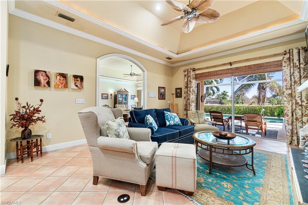 15588 Whitney Ln, Naples, FL 34110-11