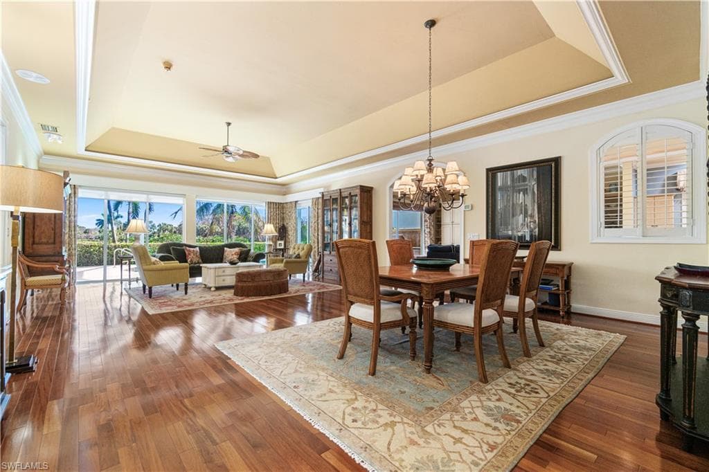 15588 Whitney Ln, Naples, FL 34110-15