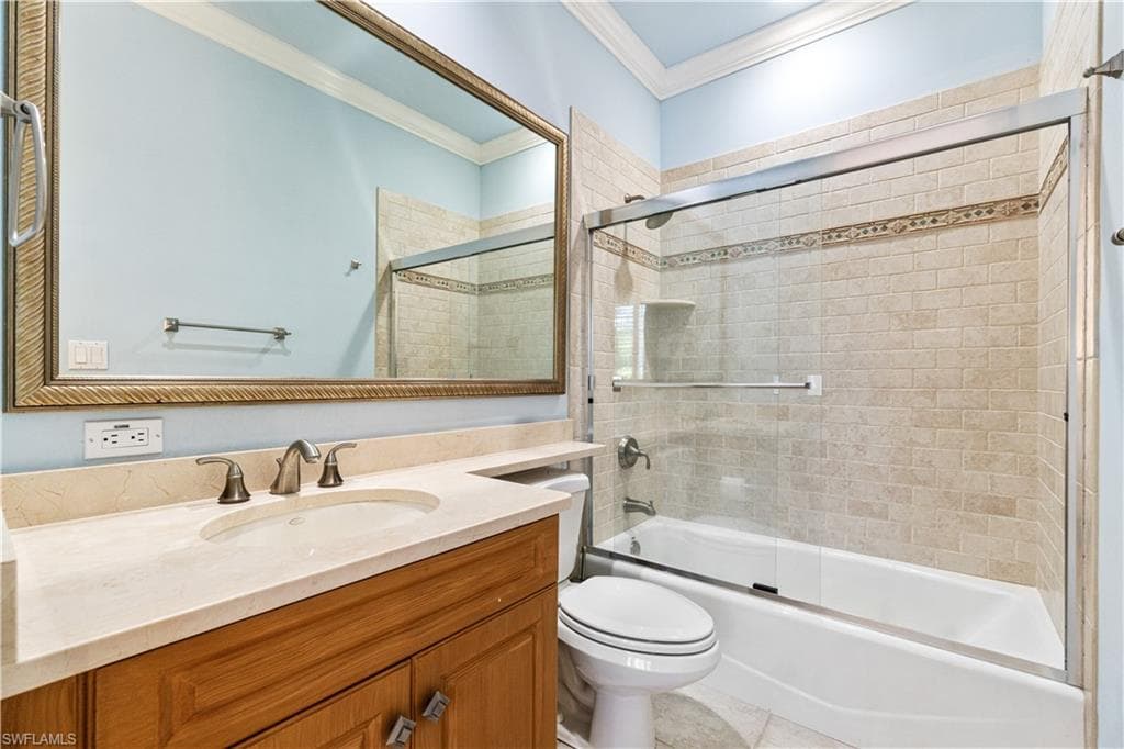 15588 Whitney Ln, Naples, FL 34110-24