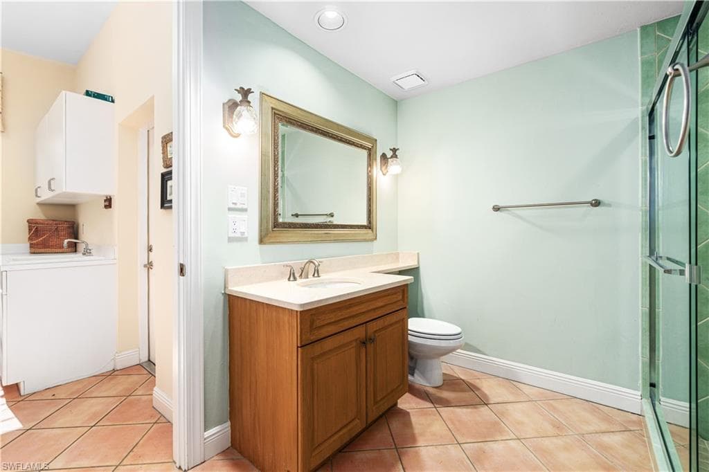 15588 Whitney Ln, Naples, FL 34110-25