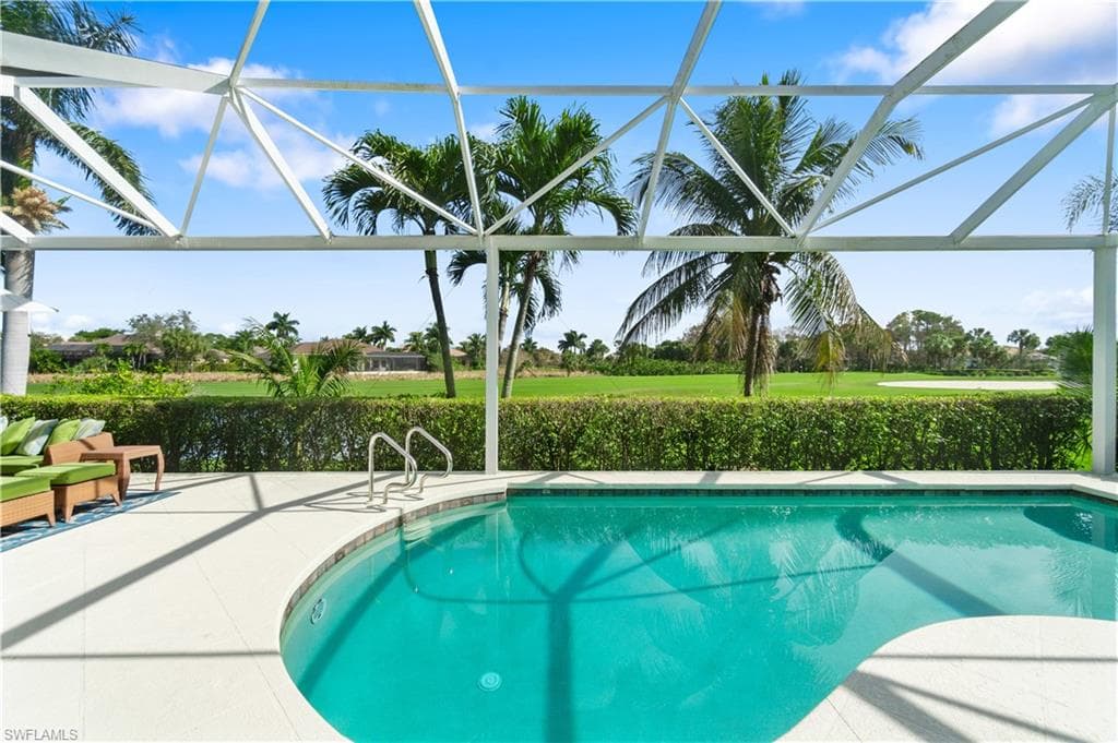 15588 Whitney Ln, Naples, FL 34110-2