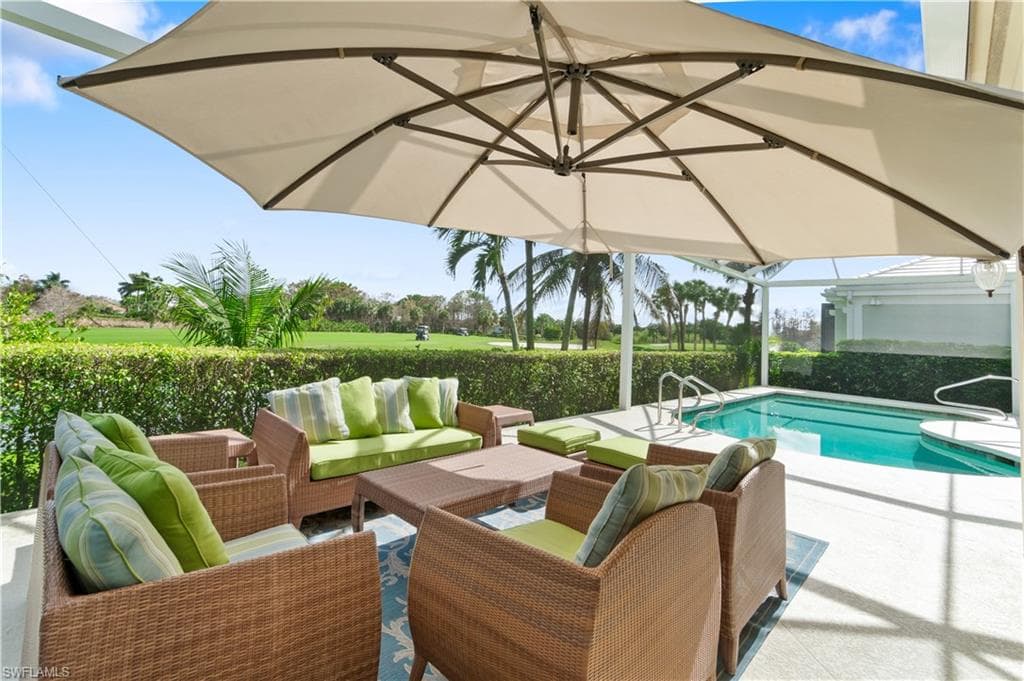 15588 Whitney Ln, Naples, FL 34110-4