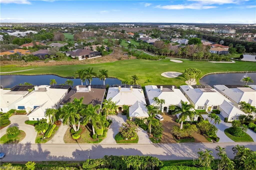 15588 Whitney Ln, Naples, FL 34110-7