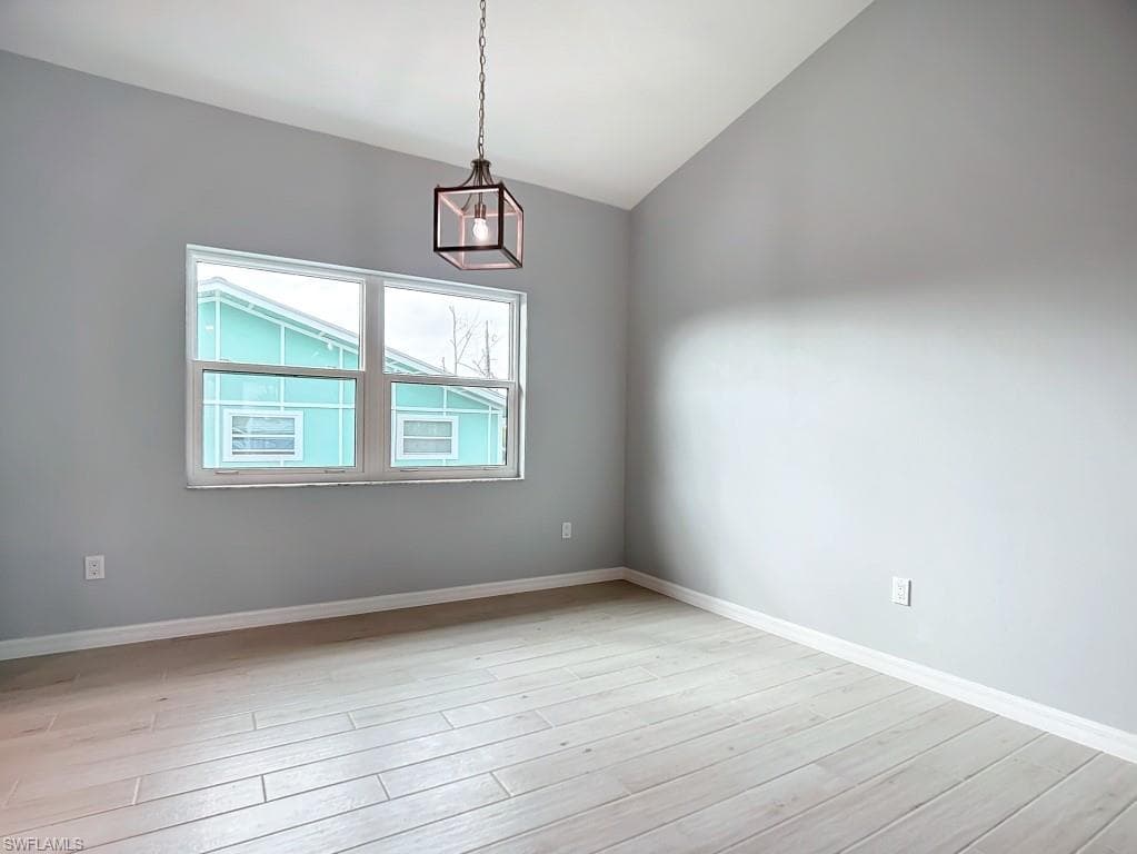 431 Lazy Way, Fort Myers Beach, FL 33931-18