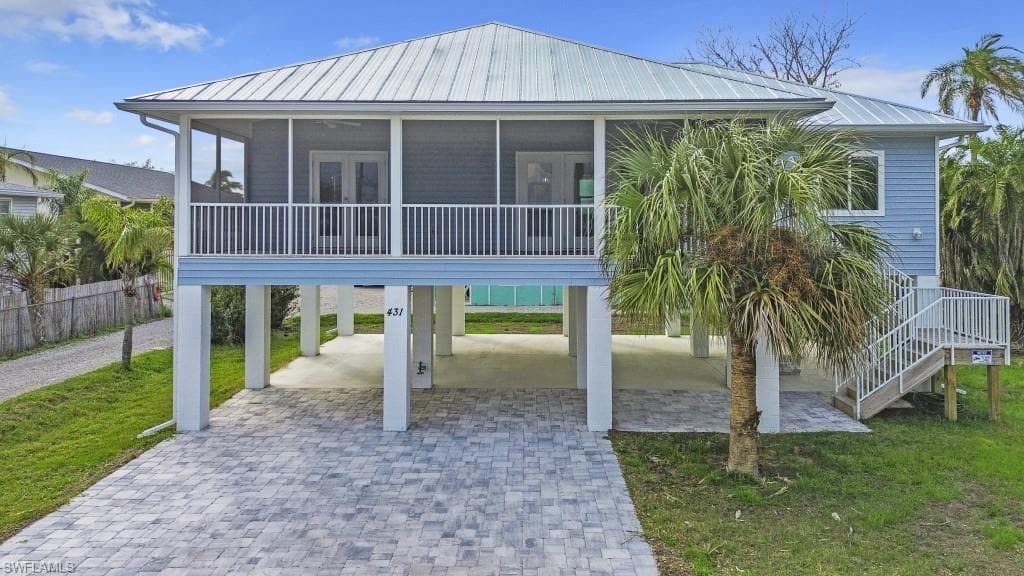 431 Lazy Way, Fort Myers Beach, FL 33931-2