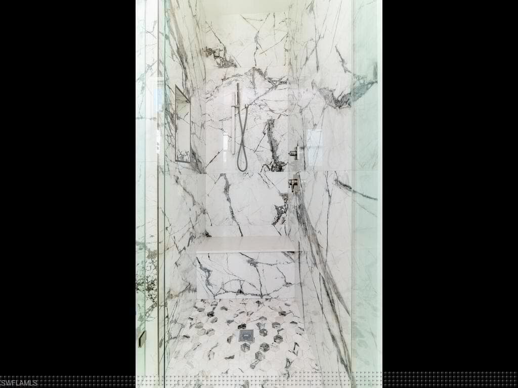 542 Coconut Ave, Goodland, FL 34140-11