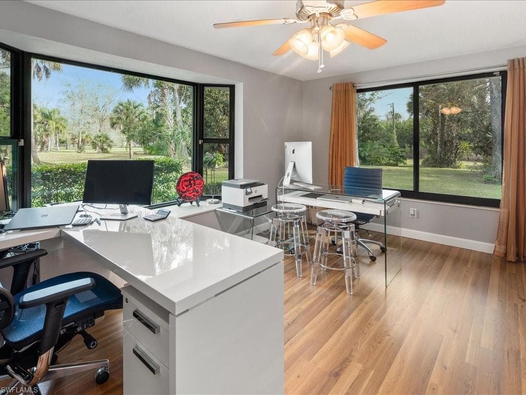 2550 16th Ave NE, Naples, FL 34120-21