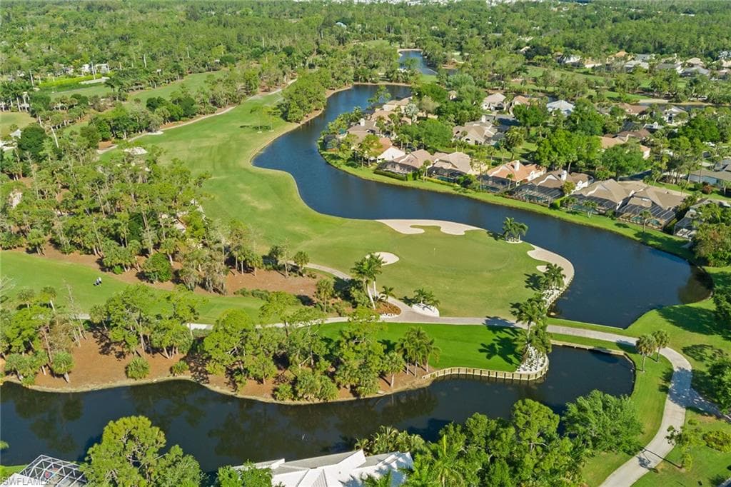 770 Waterford Dr 202, Naples, FL 34113-46