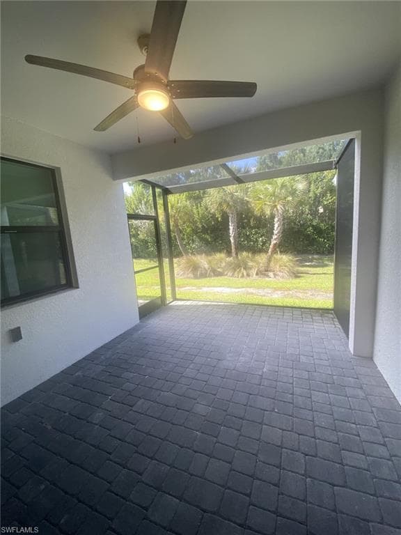 12997 Pembroke Dr, Naples, FL 34105-12