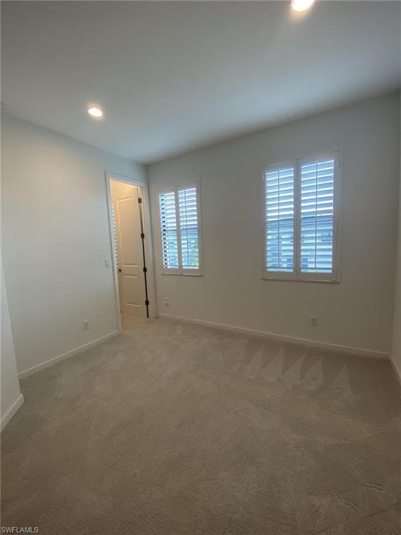 12997 Pembroke Dr, Naples, FL 34105-7