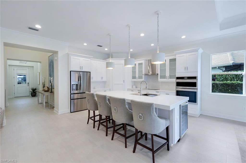 5093 Tortola Ct, Naples, FL 34113-9