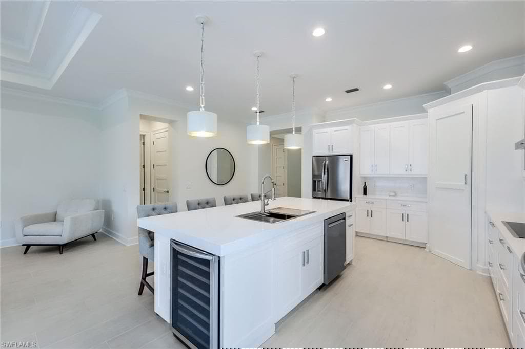 5093 Tortola Ct, Naples, FL 34113-12