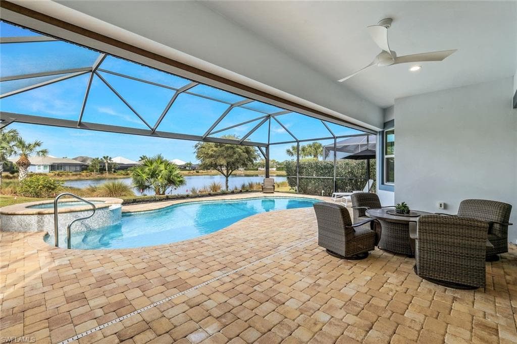 5093 Tortola Ct, Naples, FL 34113-29