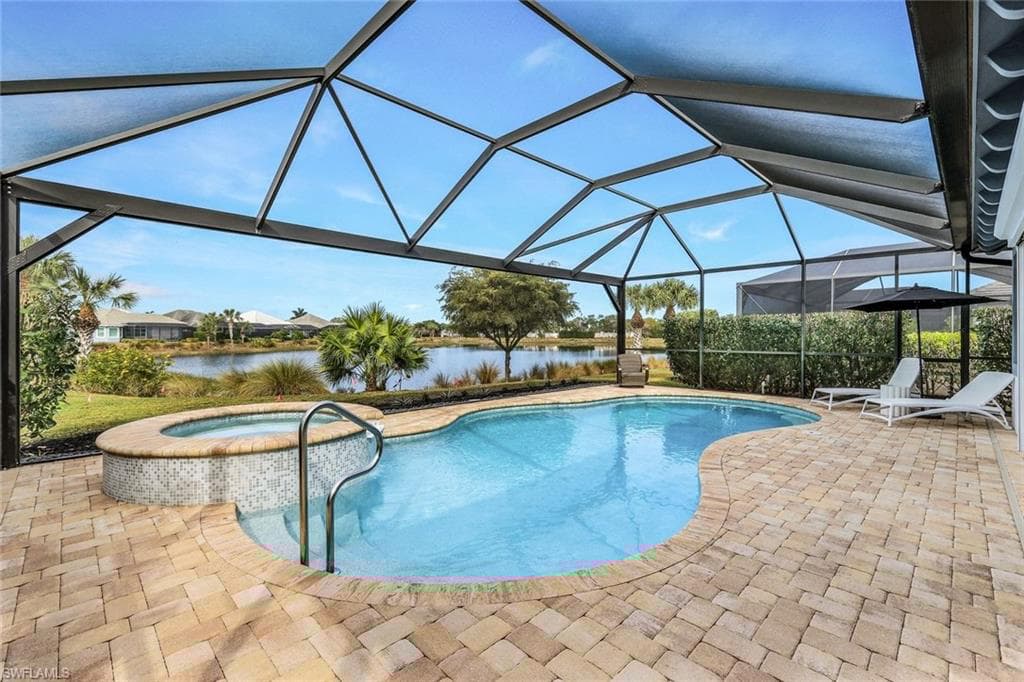 5093 Tortola Ct, Naples, FL 34113-31