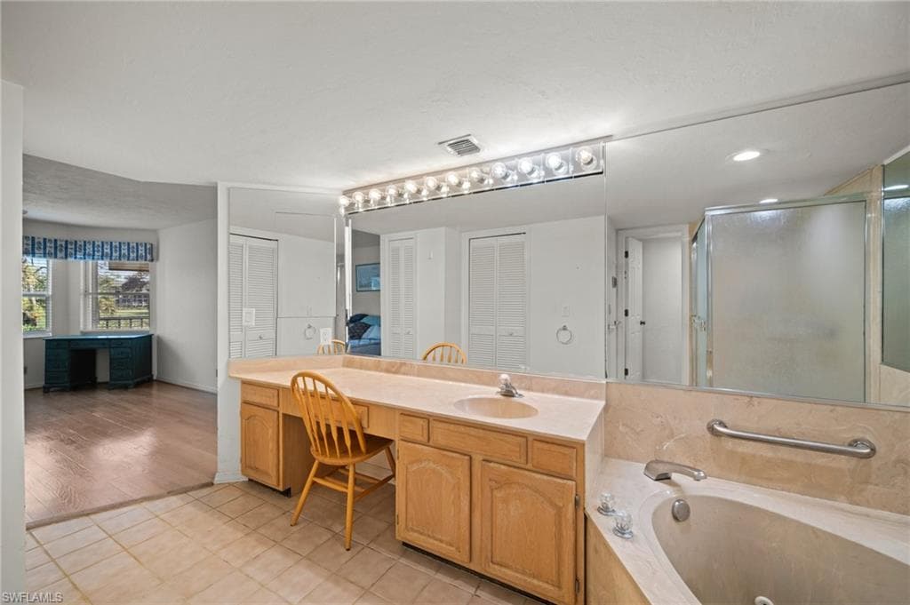 26920 Wedgewood Dr 206, Bonita Springs, FL 34134-27