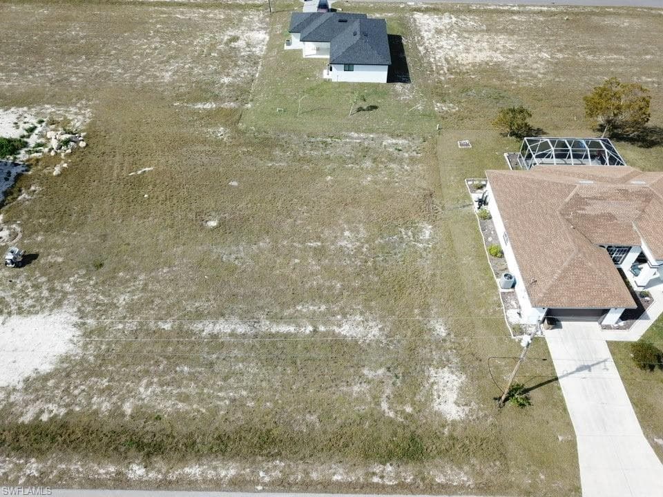 3816 43rd Pl, Cape Coral, FL 33993-7