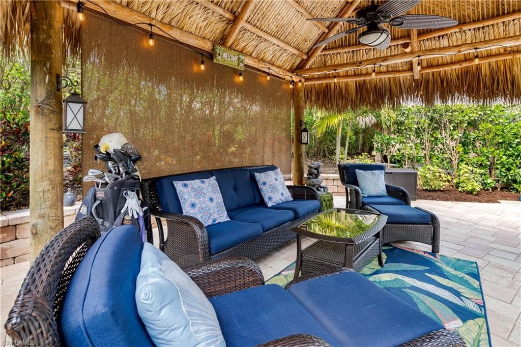 13592 Snook Cir, Naples, FL 34114-13