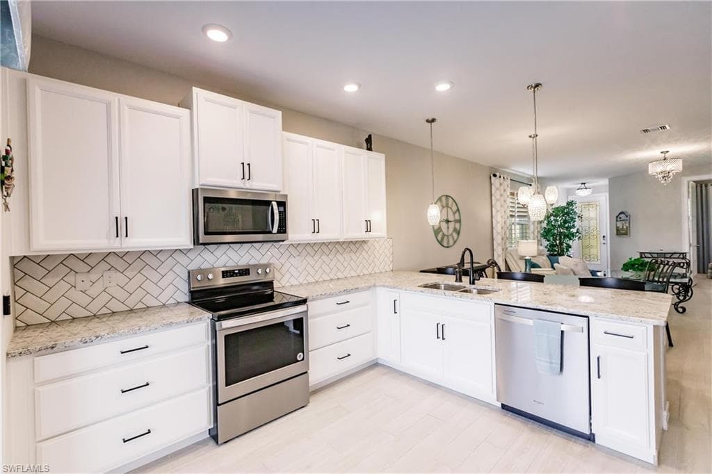 28366 Captiva Shell Loop, Bonita Springs, FL 34135-12