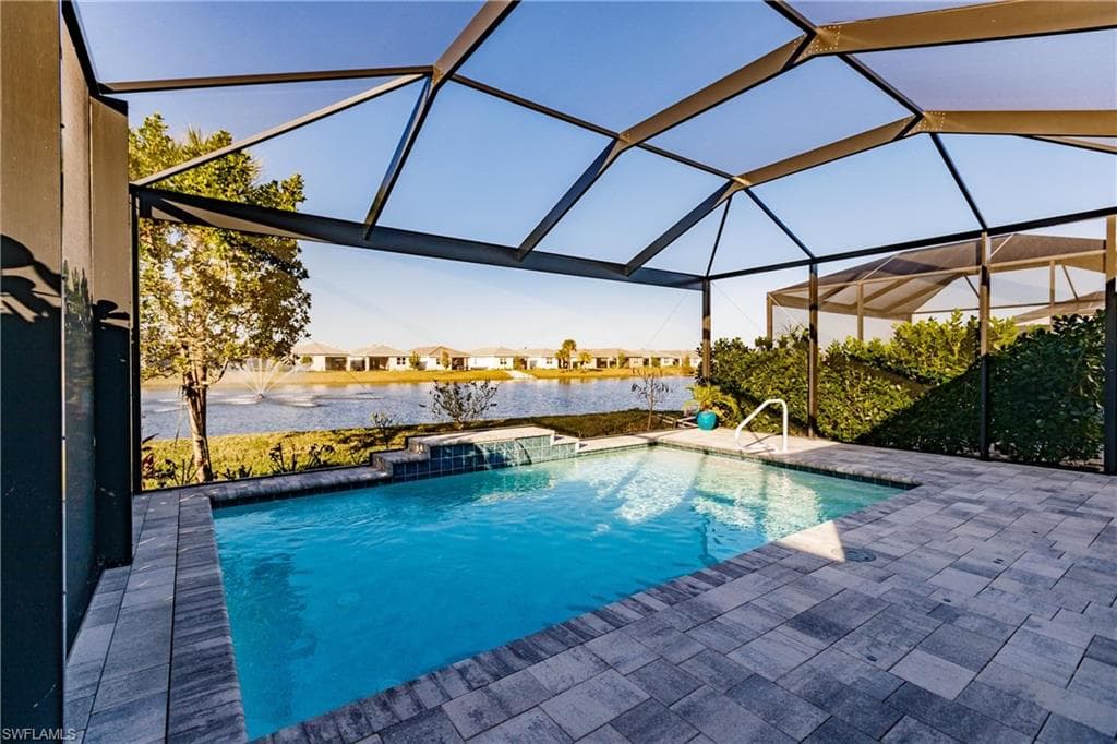 28366 Captiva Shell Loop, Bonita Springs, FL 34135-36