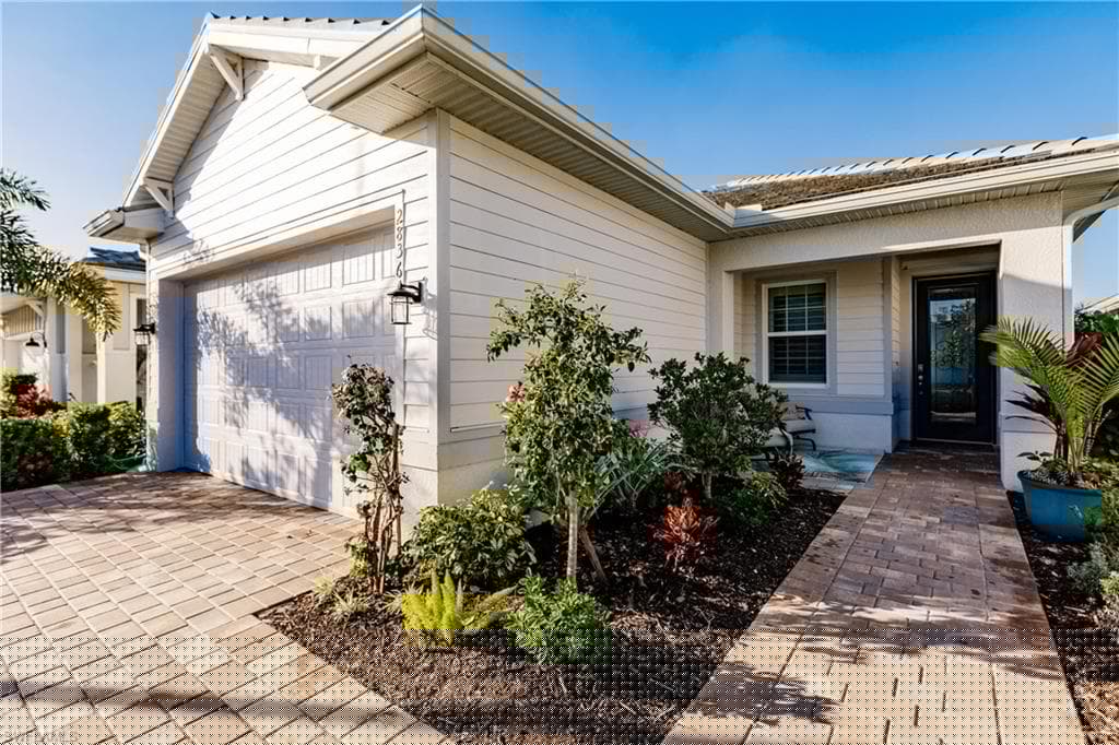 28366 Captiva Shell Loop, Bonita Springs, FL 34135-3