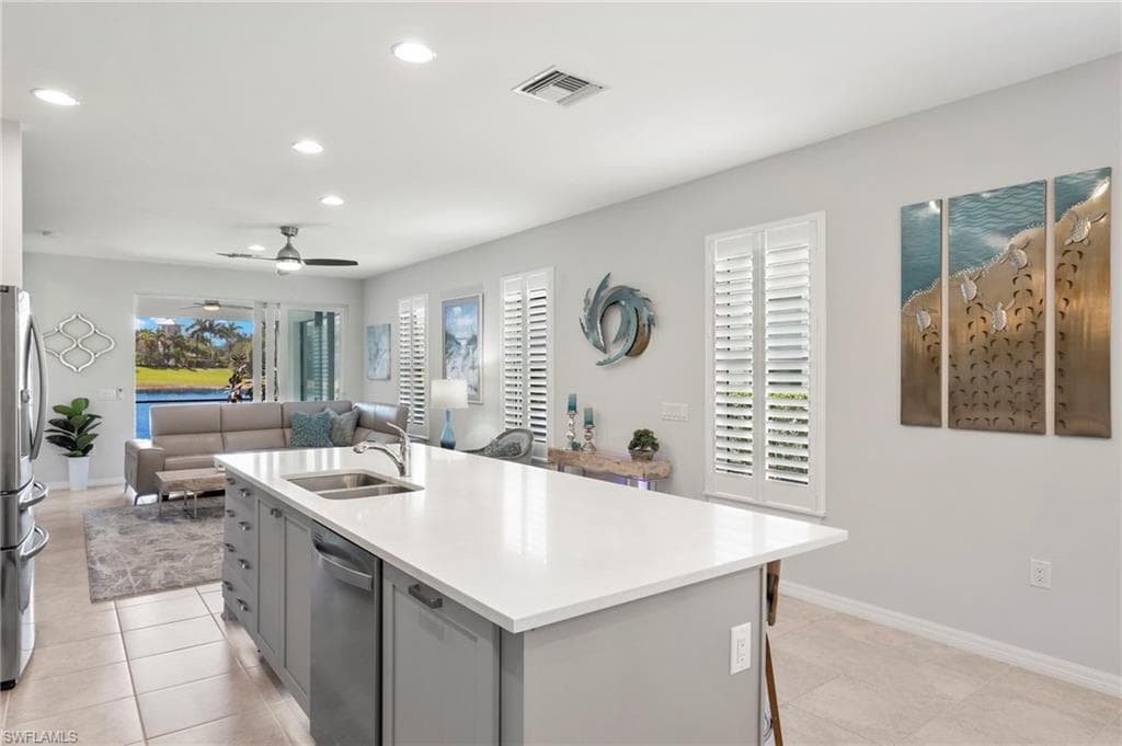 14154 Nautica Ct, Naples, FL 34114-9