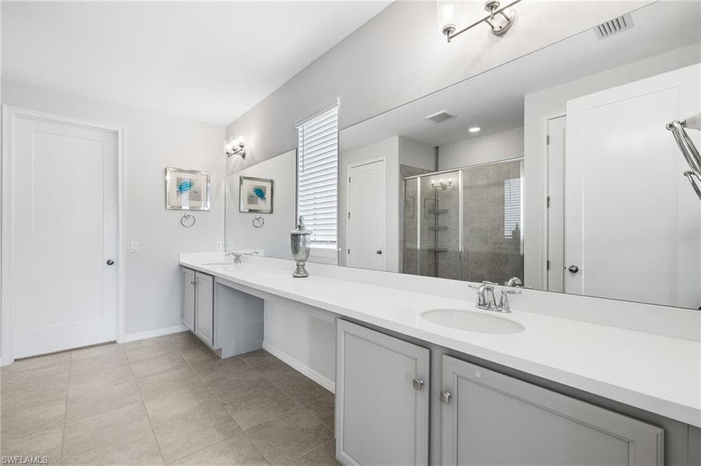 14154 Nautica Ct, Naples, FL 34114-16