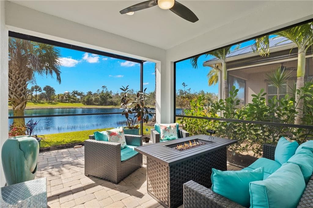 14154 Nautica Ct, Naples, FL 34114-1
