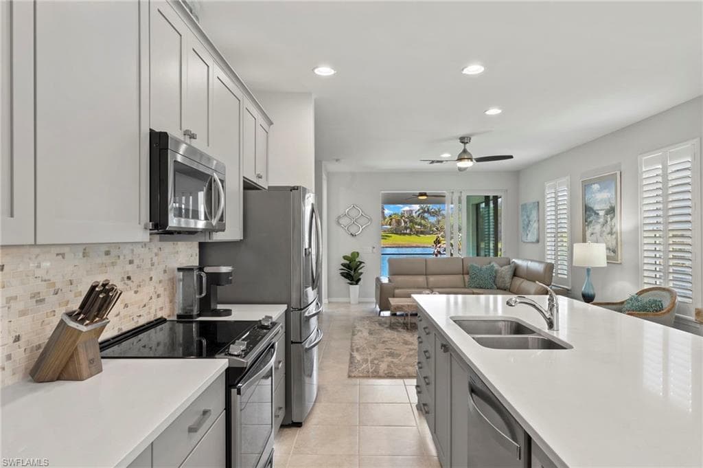 14154 Nautica Ct, Naples, FL 34114-8
