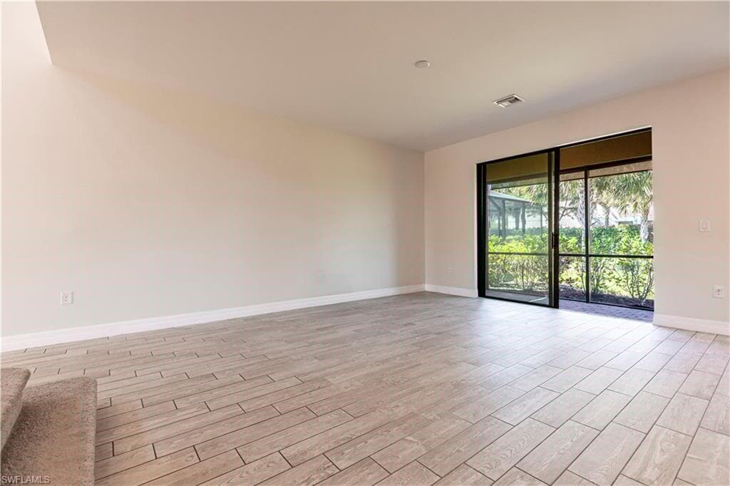 7159 Wilton Dr, Naples, FL 34109-9