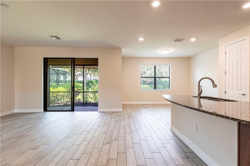 7159 Wilton Dr, Naples, FL 34109-10