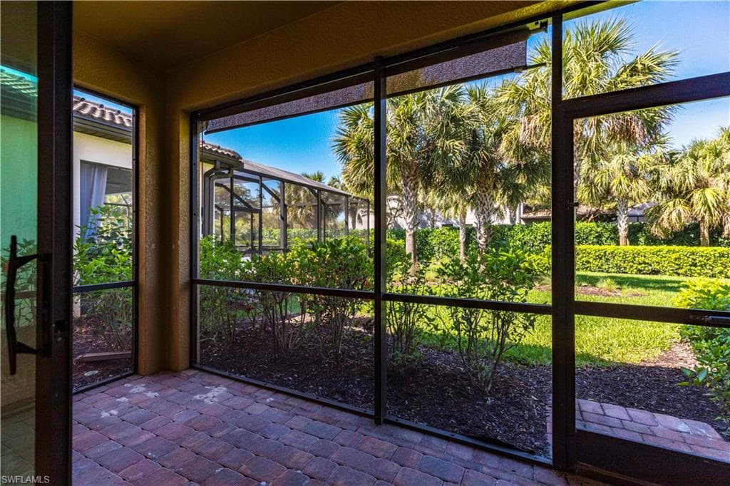 7159 Wilton Dr, Naples, FL 34109-17