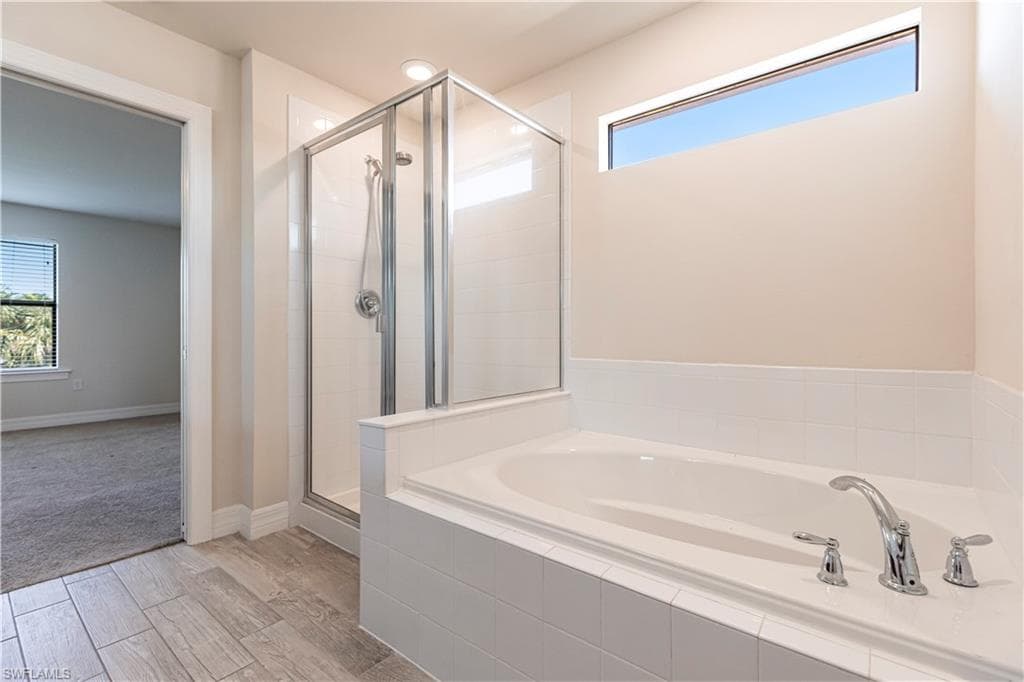 7159 Wilton Dr, Naples, FL 34109-27