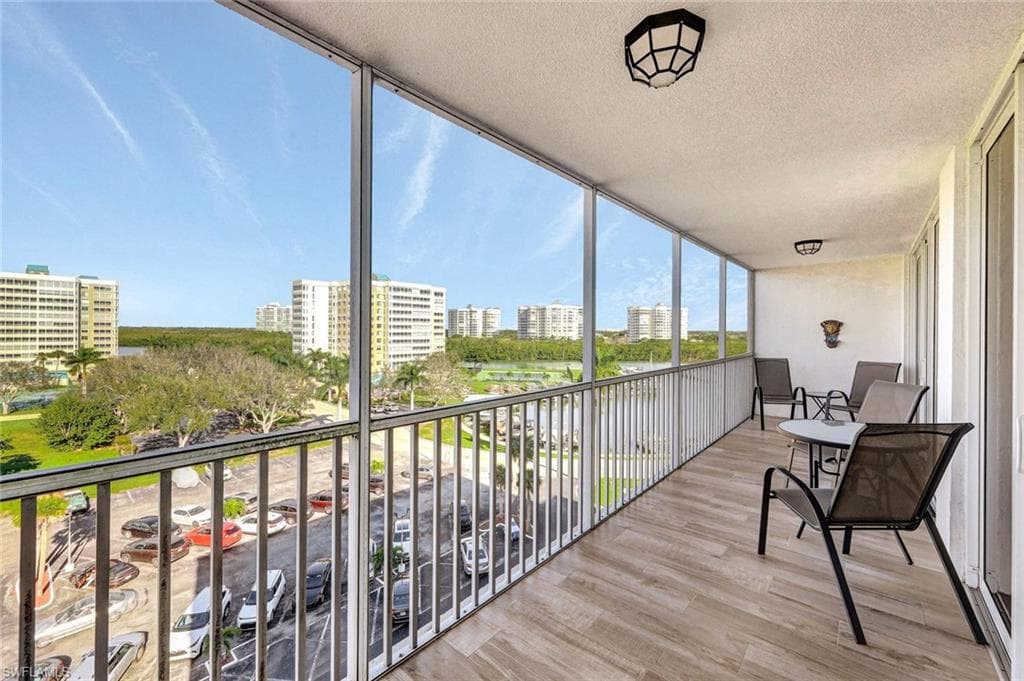 3 Bluebill Ave 707, Naples, FL 34108-21