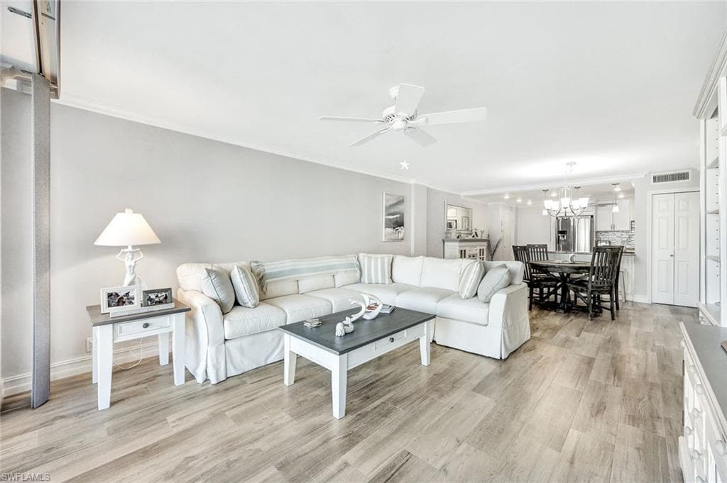 3 Bluebill Ave 707, Naples, FL 34108-4