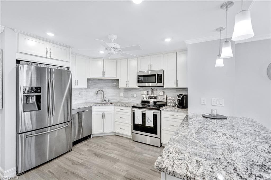 3 Bluebill Ave 707, Naples, FL 34108-8