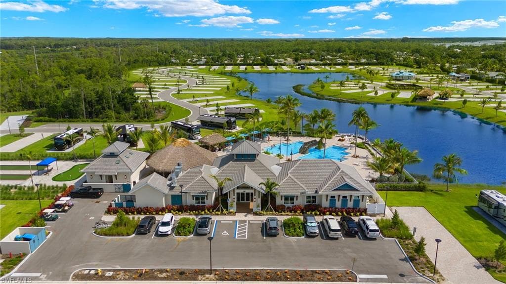 5602 Laguna Caribe Cir, Fort Myers, FL 33905-2