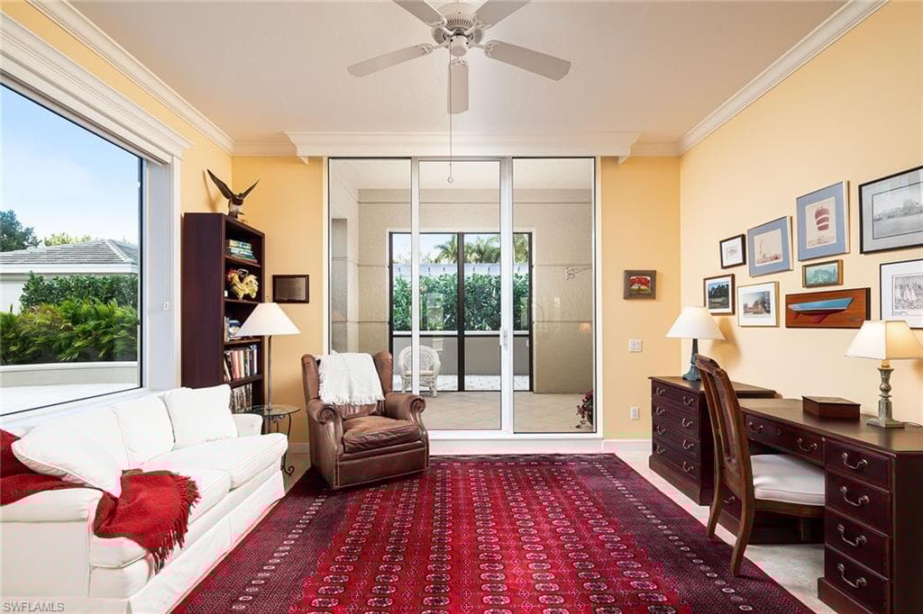 8960 Bay Colony Dr 104, Naples, FL 34108-9